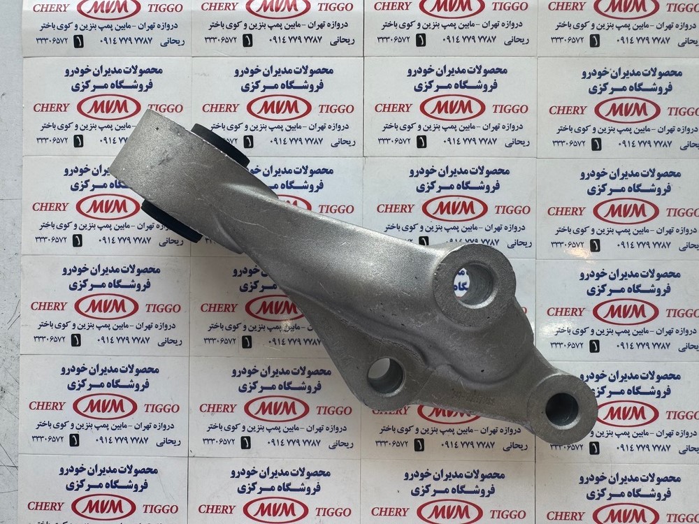 دسته موتور بالائی عقب آریزو 5 اتومات - مدیران خودرویی - کد فنی J42-1001710BA